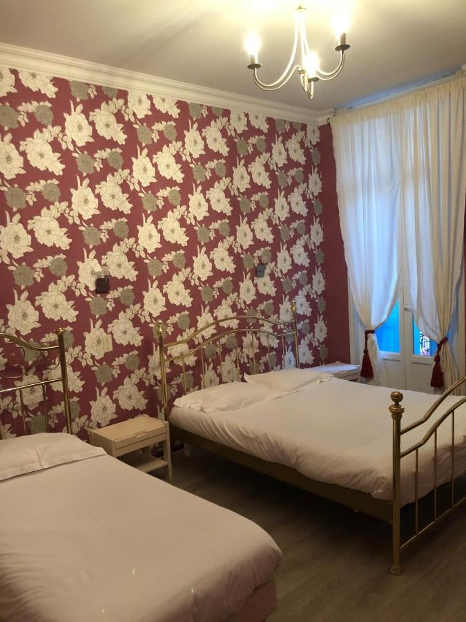 Hotel Emilie Royan Esterno foto